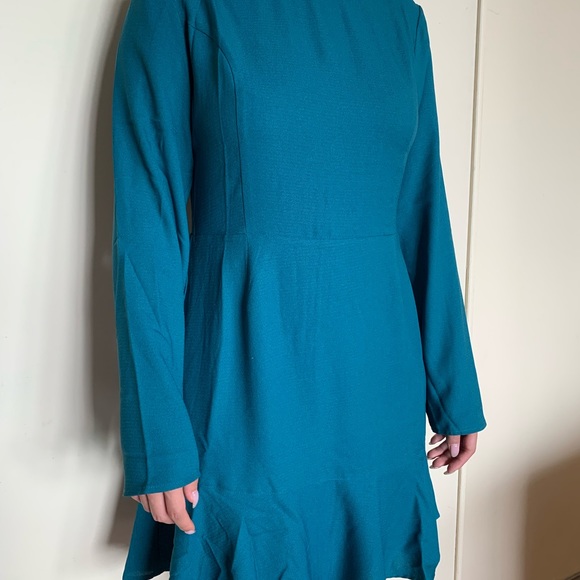 Blue dress - Picture 8 of 8